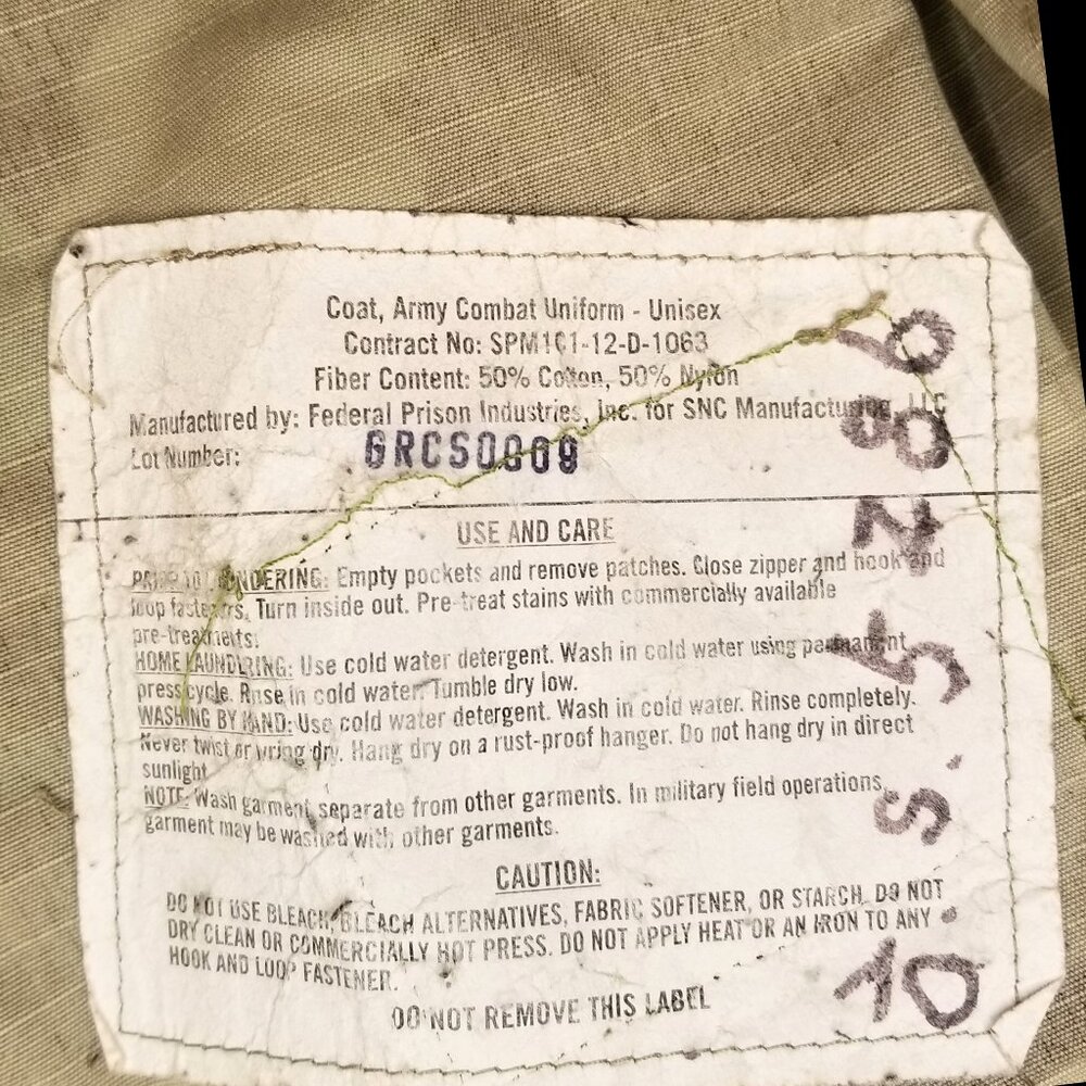 EUC! US Military OCP Combat Coat, 8415-01-623-5553, Large - Picture 10 of 12